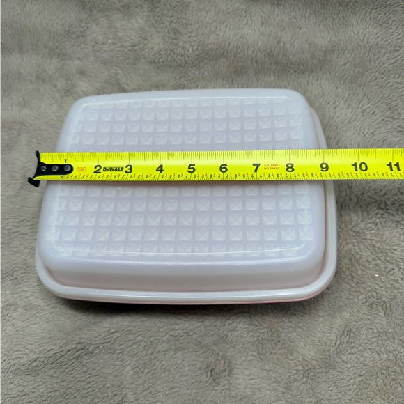 Tupperware Vintage Set - Picture 7 of 7